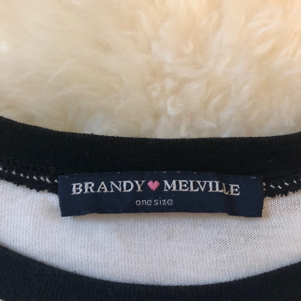 Brandy Melville Daisy Graphic Cropped Ringer Tee - Picture 5 of 6